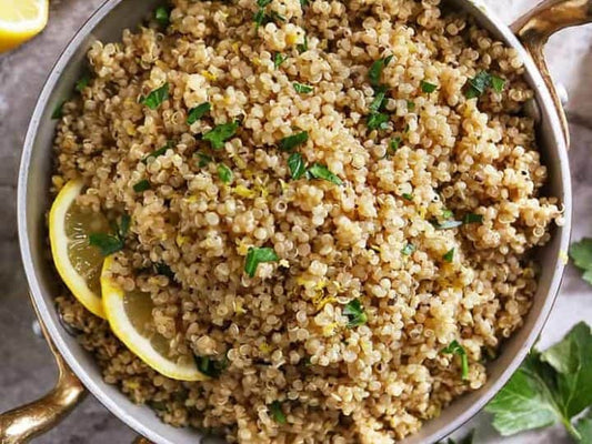 Garlic, turmeric, lemony quinoa